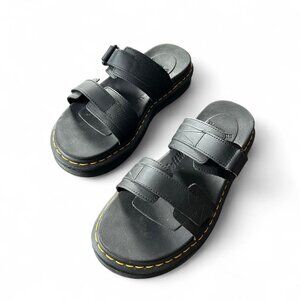 Dr. Martens Chilton Leather Slide Sandals in black Hydro leather.   size M10 L11